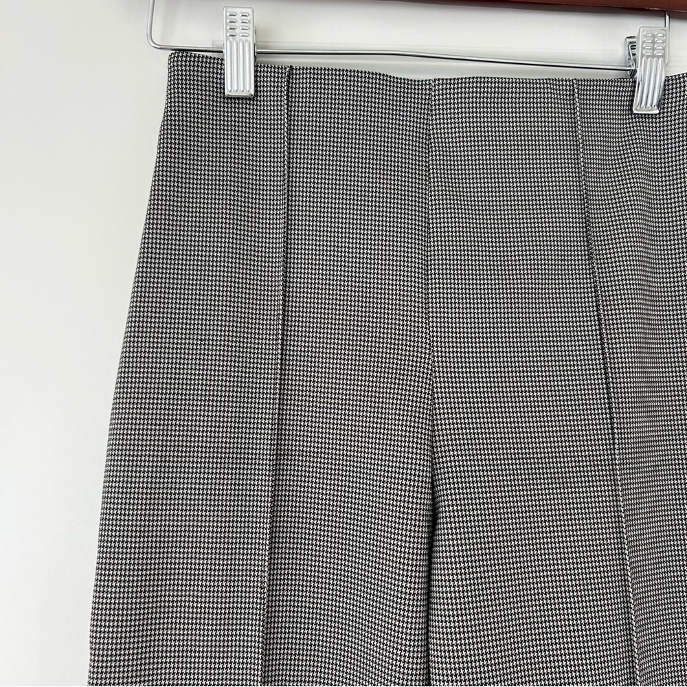 H&M houndstooth flare high waisted pants in S